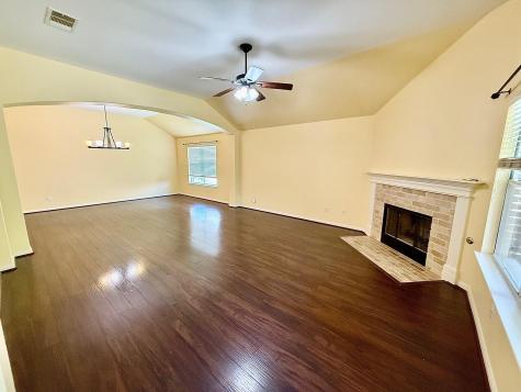 3512 Hidden Lake Crossing Pflugerville TX 78660