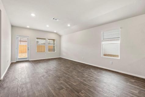 128 Shimmering Cove San Marcos TX 78666