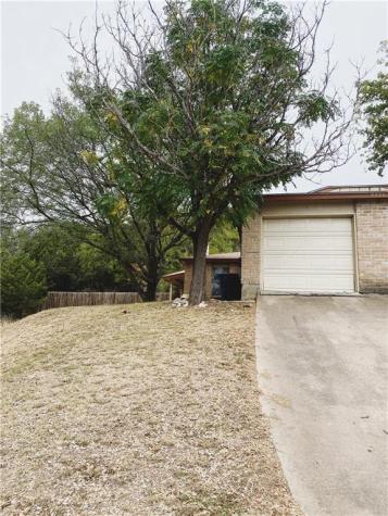 9906 Hundred Oaks Circle Austin TX 78750