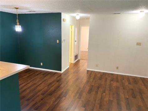 9906 Hundred Oaks Circle Austin TX 78750