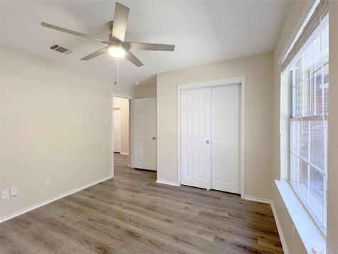 218 Mossy Rock Drive Hutto TX 78634
