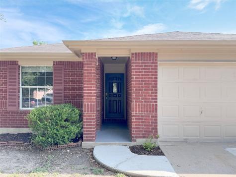 218 Mossy Rock Drive Hutto TX 78634