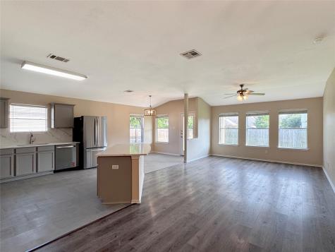 218 Mossy Rock Drive Hutto TX 78634