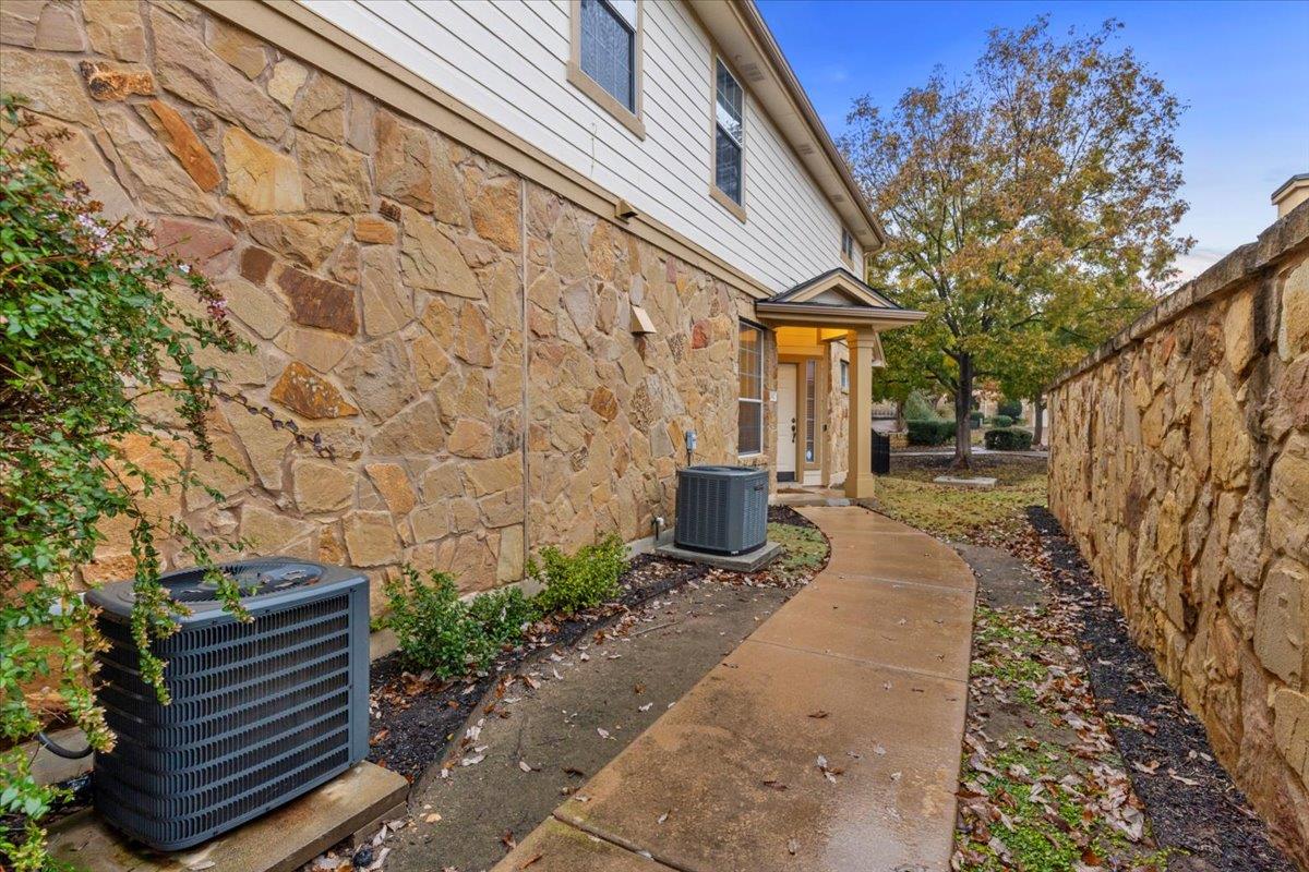 16100 S Great Oaks Drive Round Rock TX 78681
