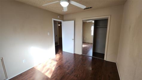 208 N Vanderveer Street Burnet TX 78611