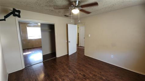 208 N Vanderveer Street Burnet TX 78611