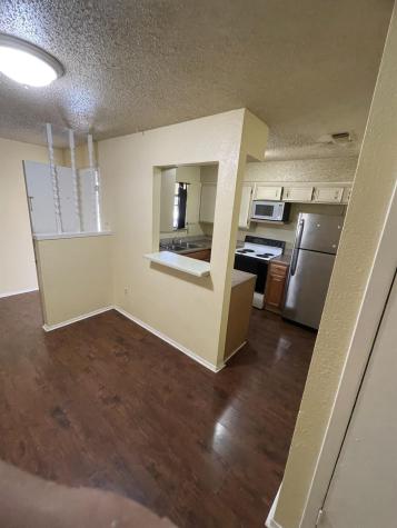 208 N Vanderveer Street Burnet TX 78611