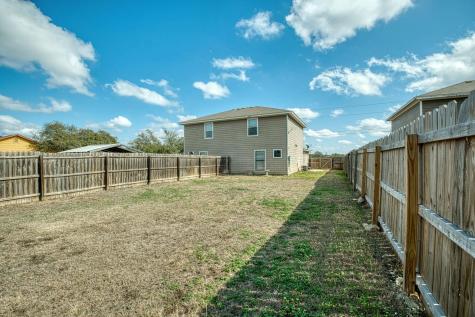 104 Castleberry Court Bertram TX 78605