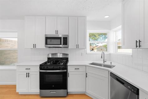 16307 Essex Cove Pflugerville TX 78660