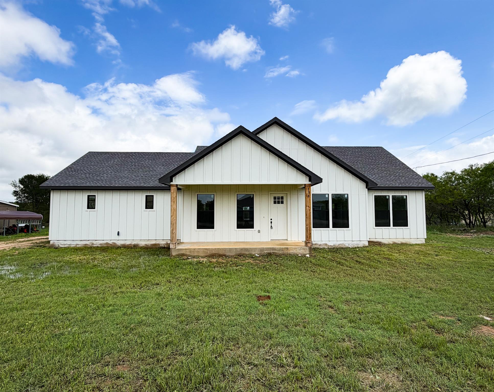 138 Blushing Drive Cedar Creek TX 78612