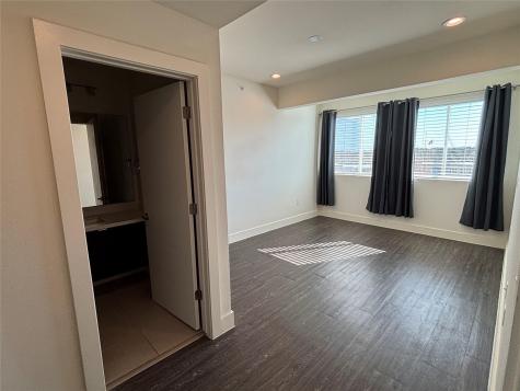 604 N Bluff Drive Austin TX 78745