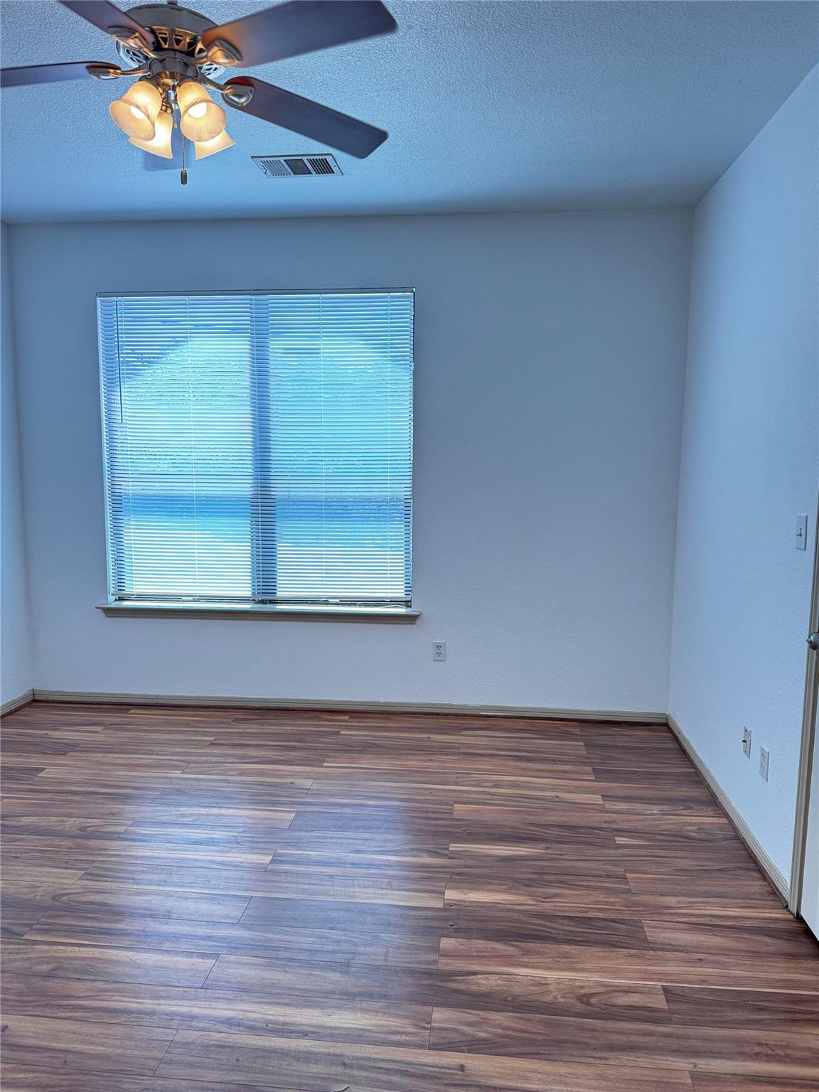 8901 Parkfield Drive Austin TX 78758