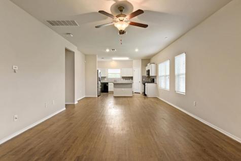 7300 Dungarees Way Del Valle TX 78617