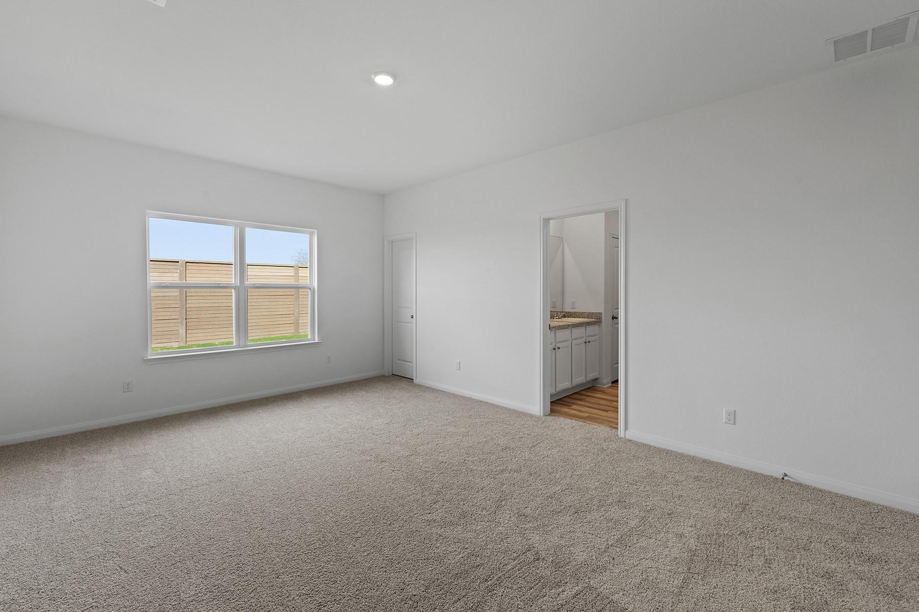 14401 Bonellis Pass Elgin TX 78621