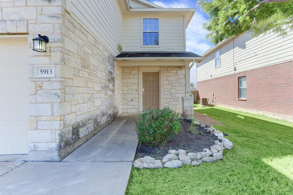 5913 Silver Screen Drive Austin TX 78747