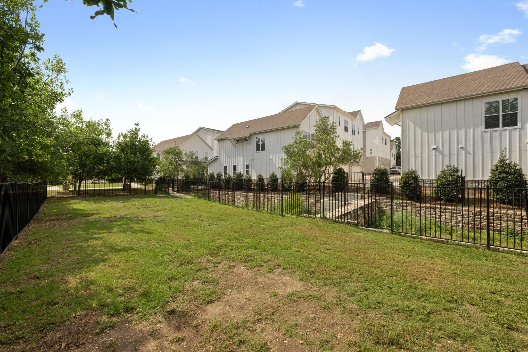 2624 Metcalfe Road Austin TX 78741