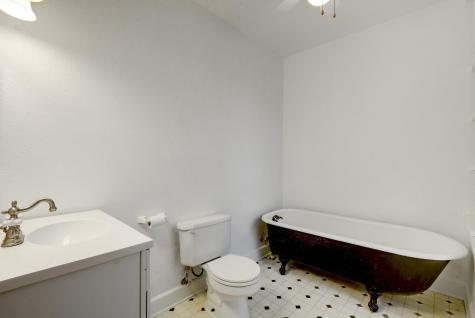 304 Olive Street Smithville TX 78957