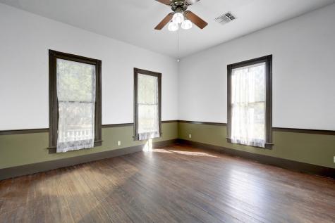 304 Olive Street Smithville TX 78957
