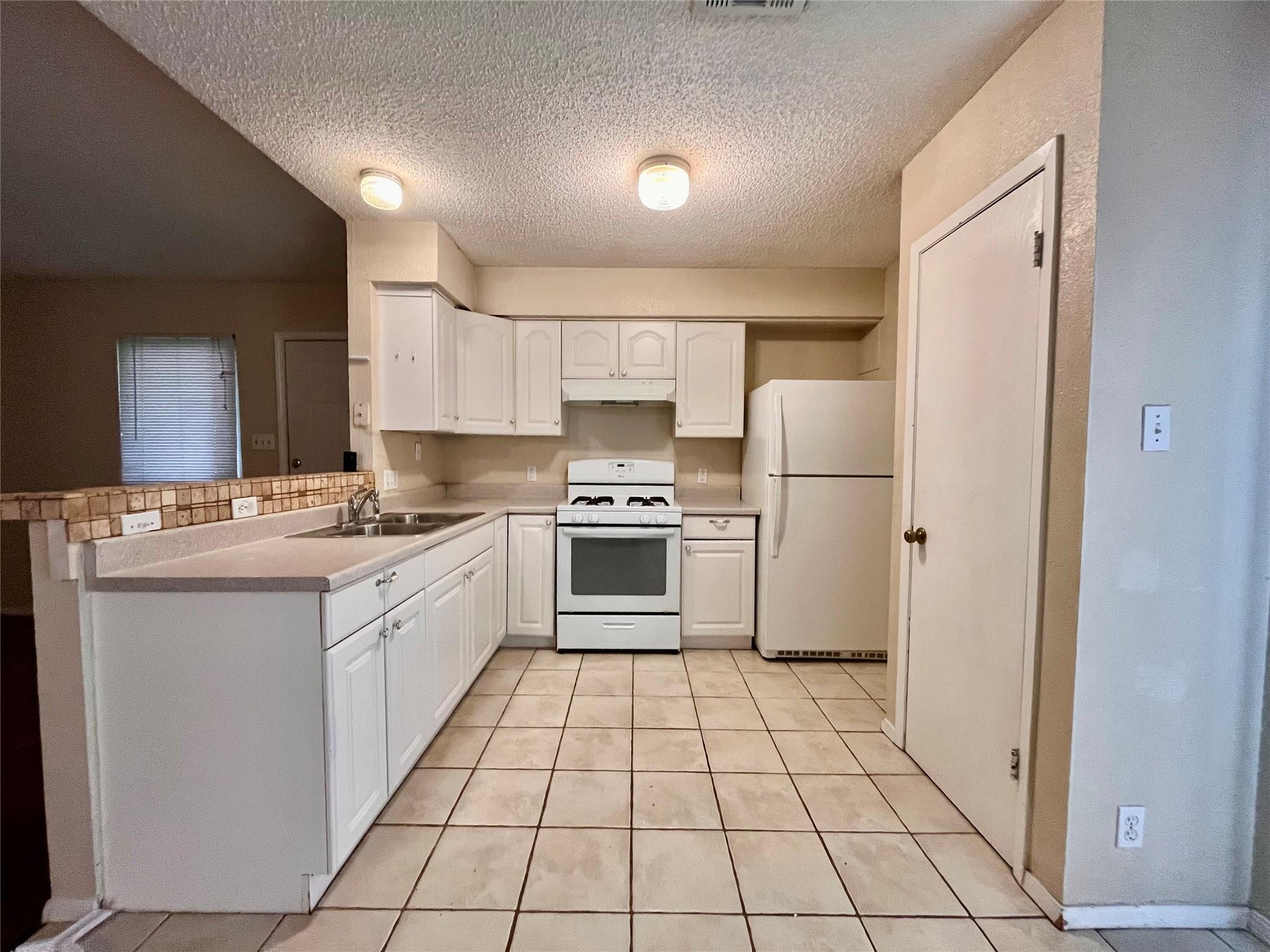 10604 Lanshire Drive Austin TX 78758