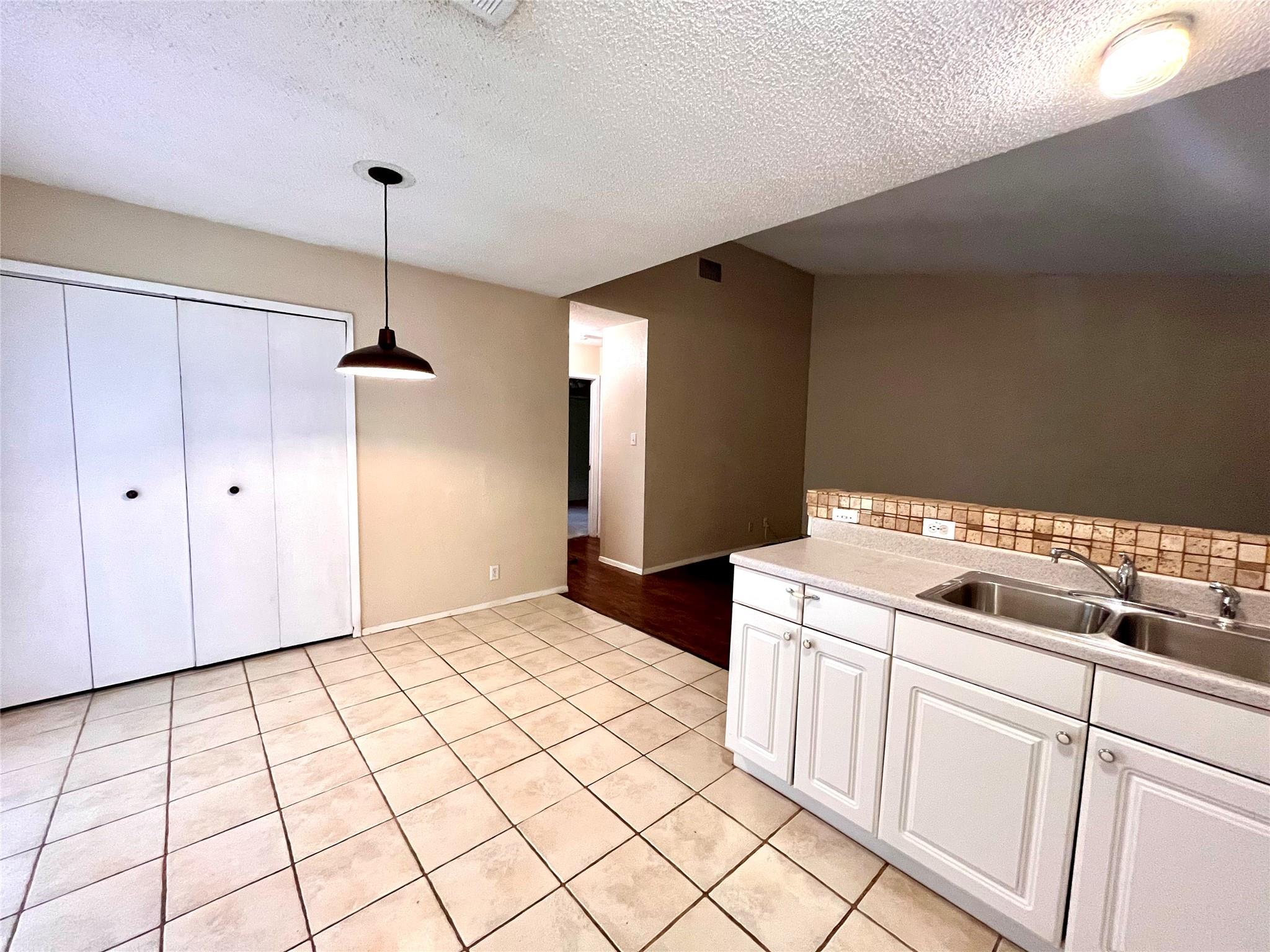 10604 Lanshire Drive Austin TX 78758