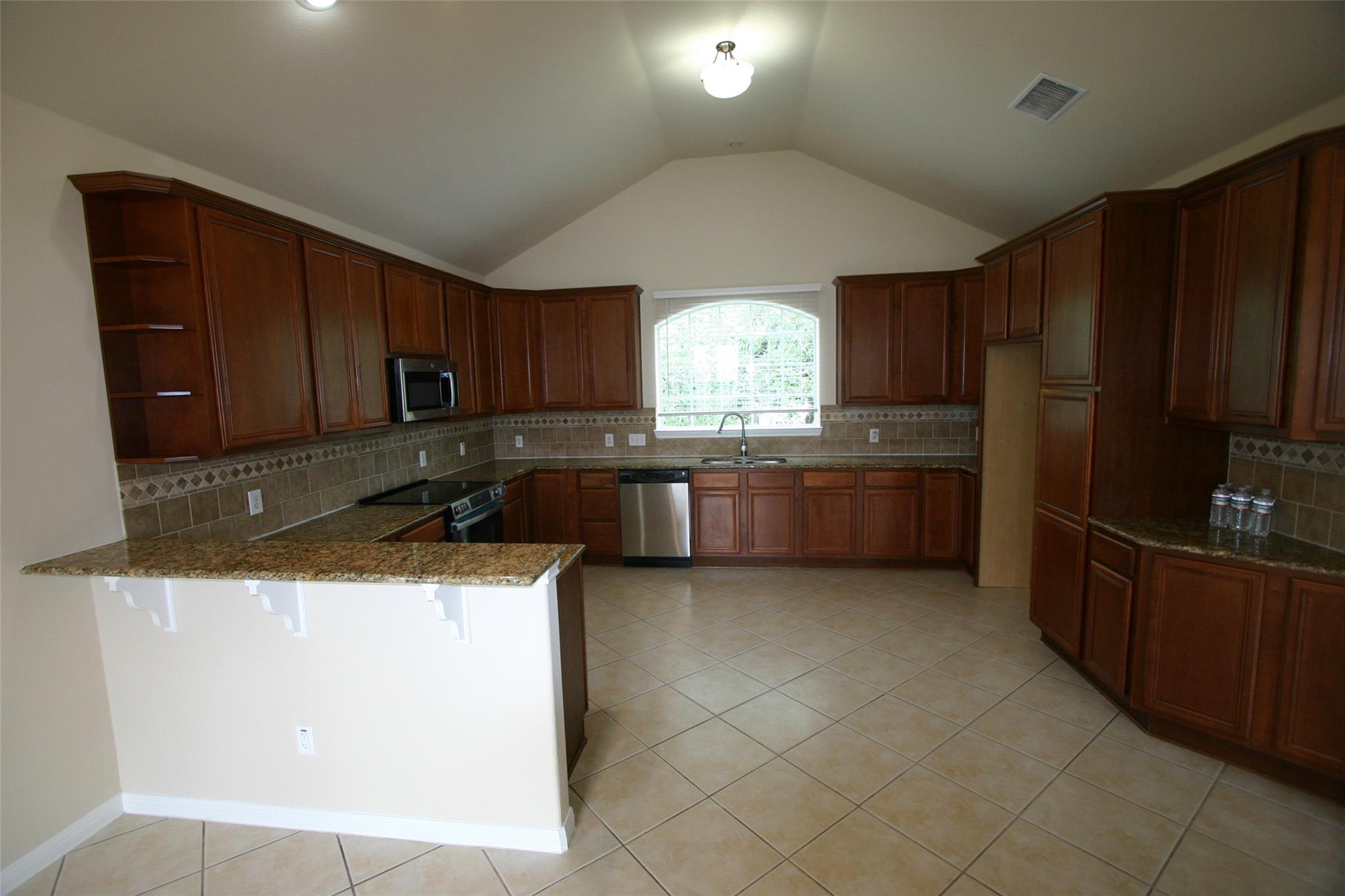 332 Southwind Road Point Venture TX 78645