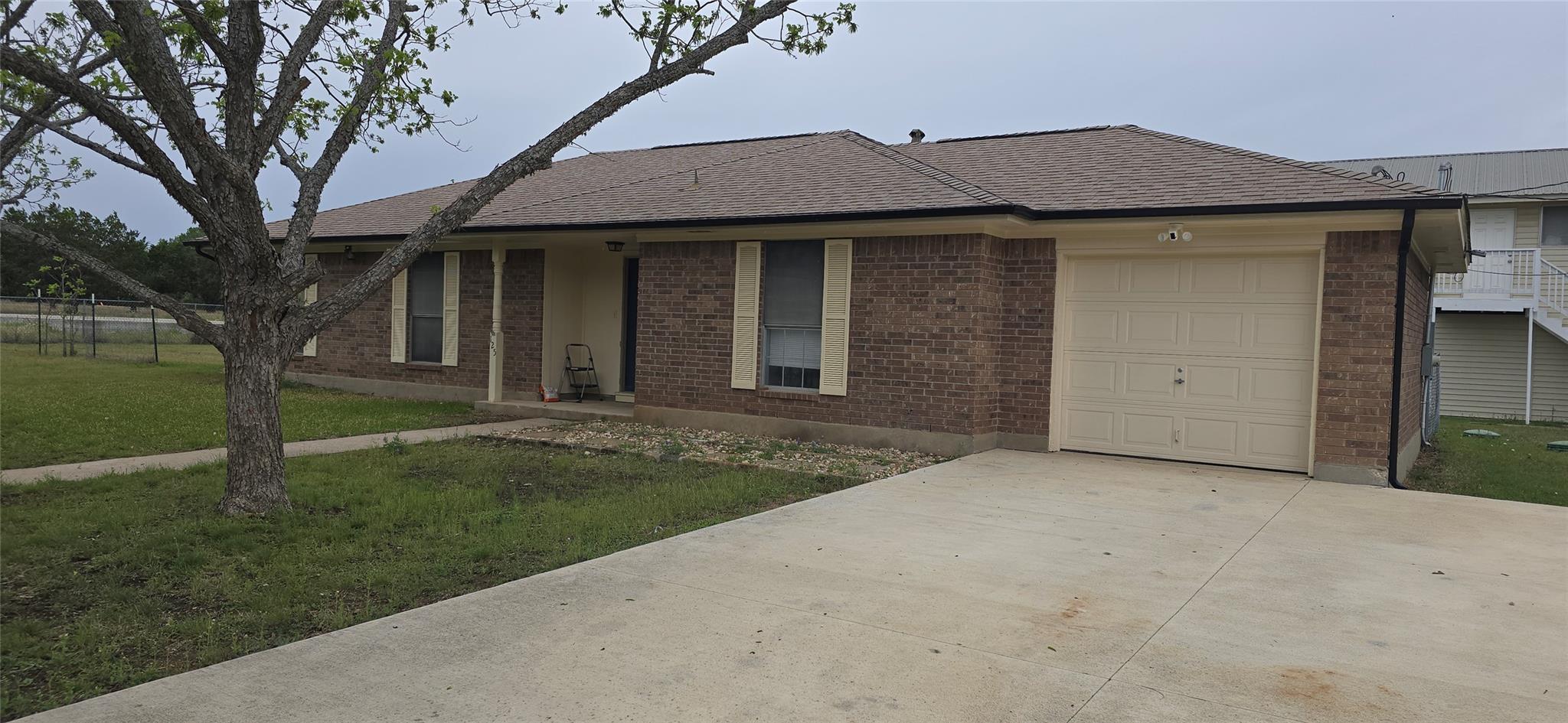 125 Kelly Lane Buda TX 78610