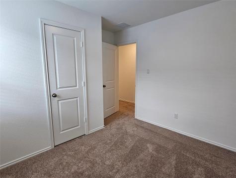 704 Commander Abbott Drive Jarrell TX 76537