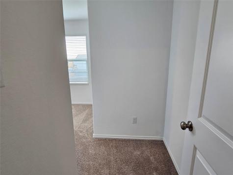 704 Commander Abbott Drive Jarrell TX 76537