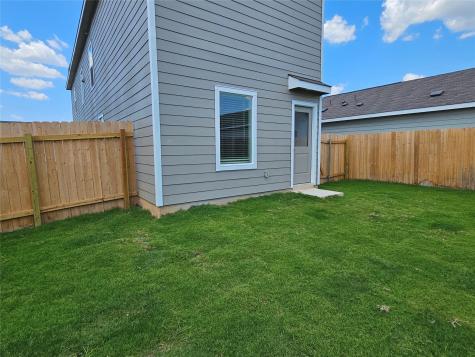 704 Commander Abbott Drive Jarrell TX 76537