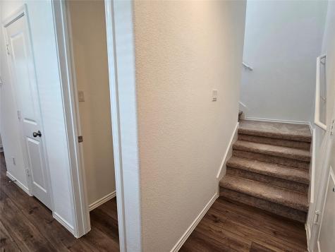 704 Commander Abbott Drive Jarrell TX 76537