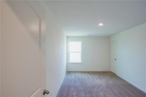 1004 Riverdale Cove Jarrell TX 76537