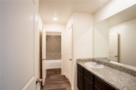 1004 Riverdale Cove Jarrell TX 76537
