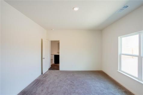 1004 Riverdale Cove Jarrell TX 76537