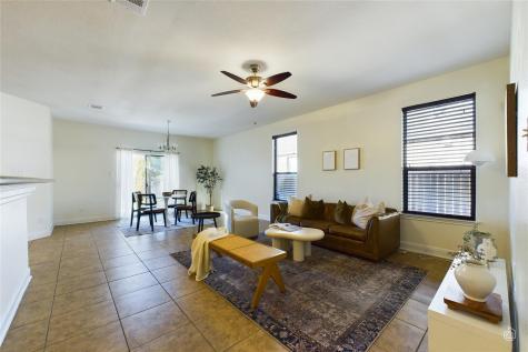 12013 Oaklynn Court Manor TX 78653