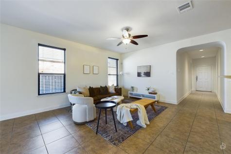 12013 Oaklynn Court Manor TX 78653