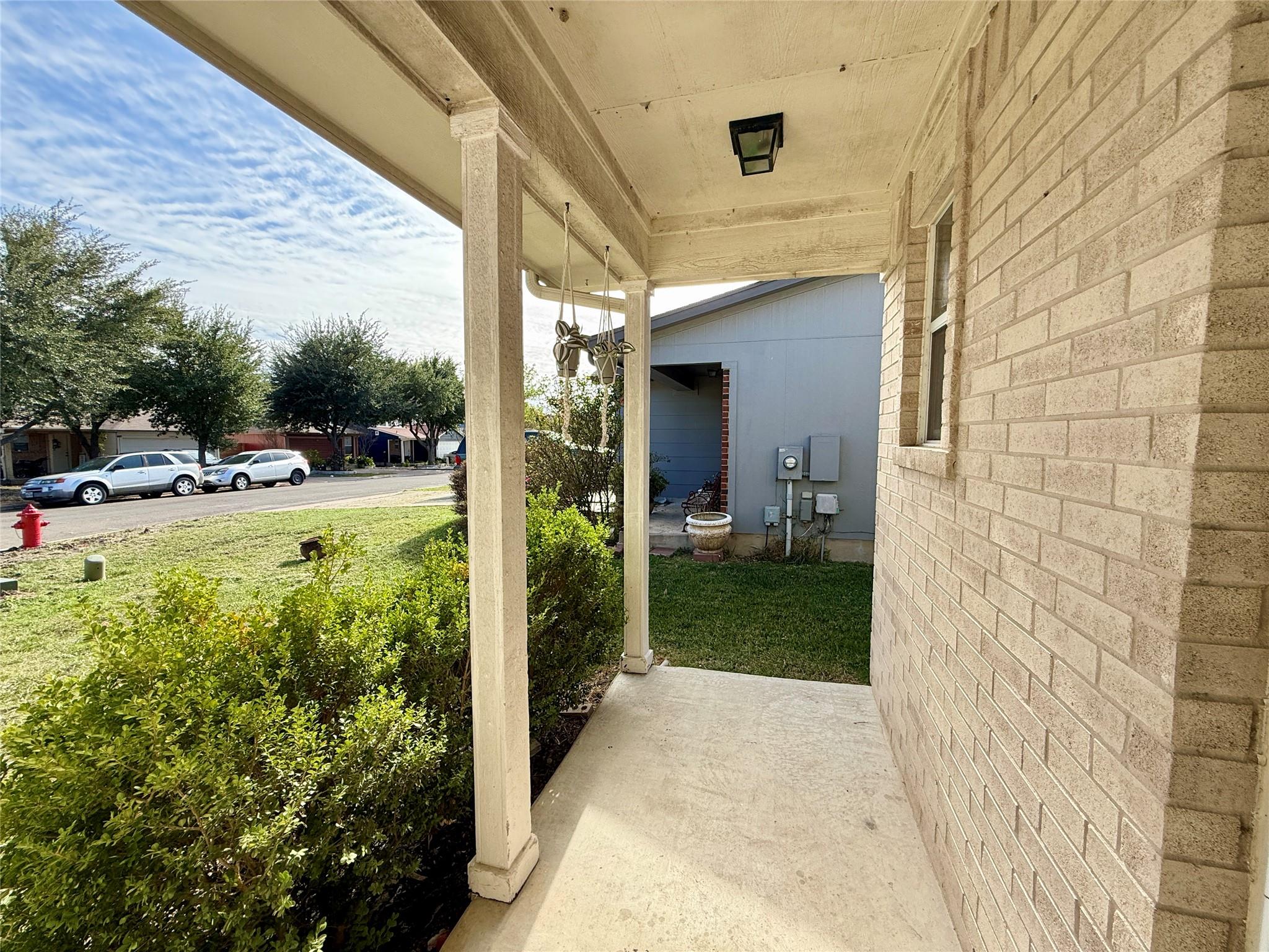 17212 Hamilton Point Circle Manor TX 78653