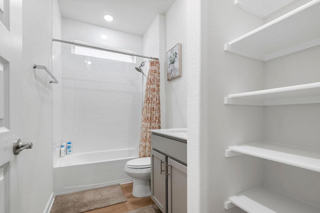 1813 Crow Hop View Leander TX 78641
