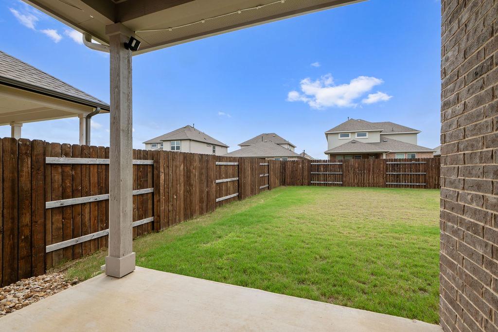 1813 Crow Hop View Leander TX 78641