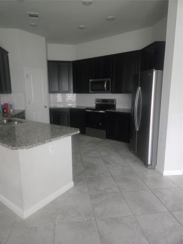 417 Blooming Trail Kyle TX 78640