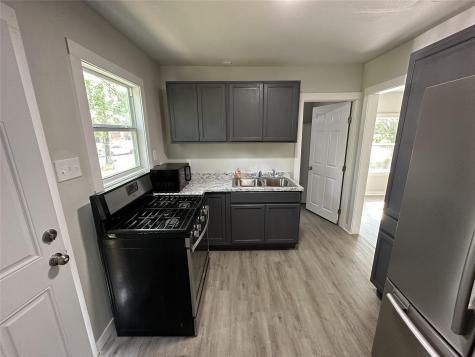 622 Scarbrough Street Rockdale TX 76567