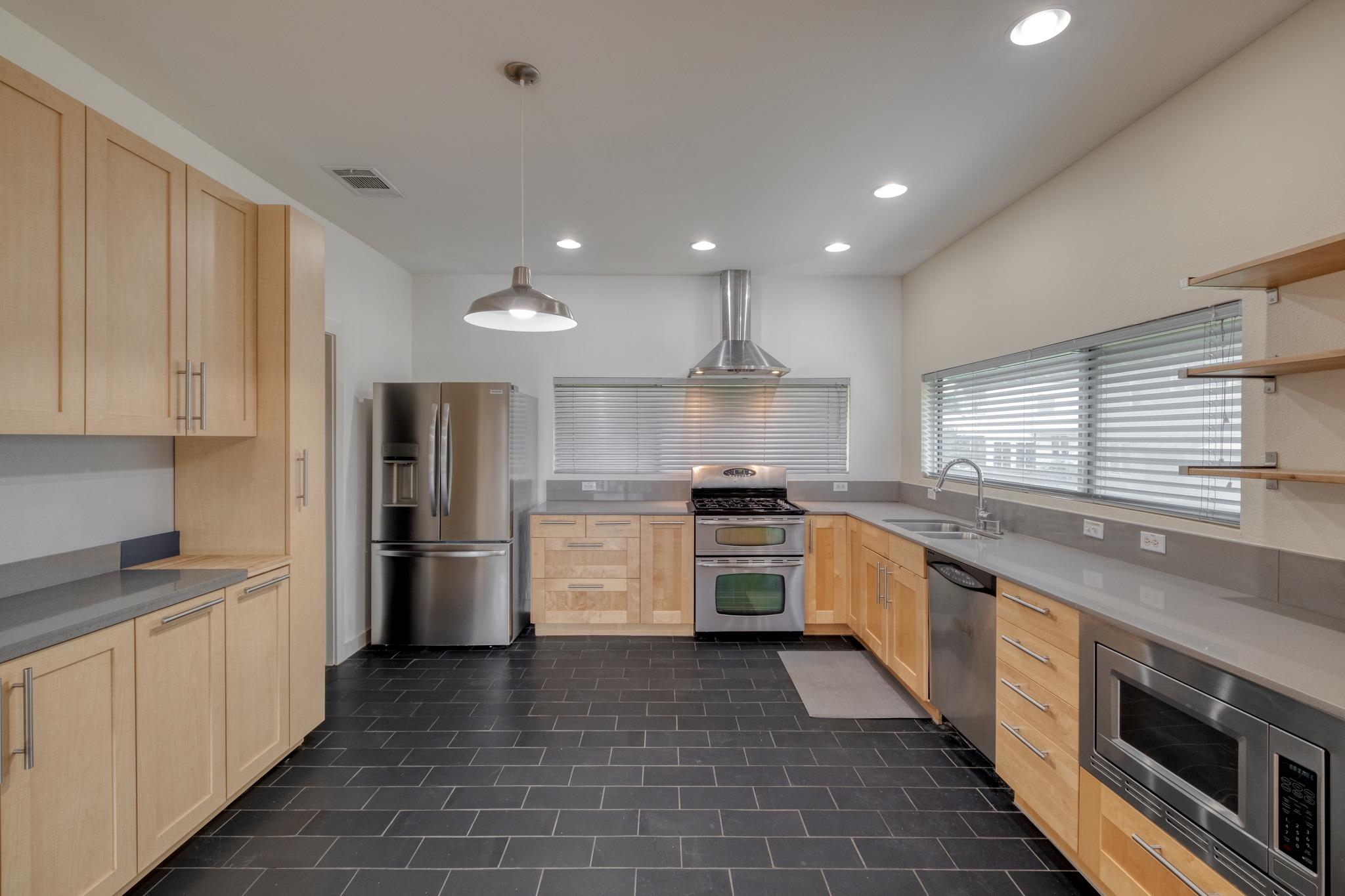 5517 Agatha Circle Austin TX 78724