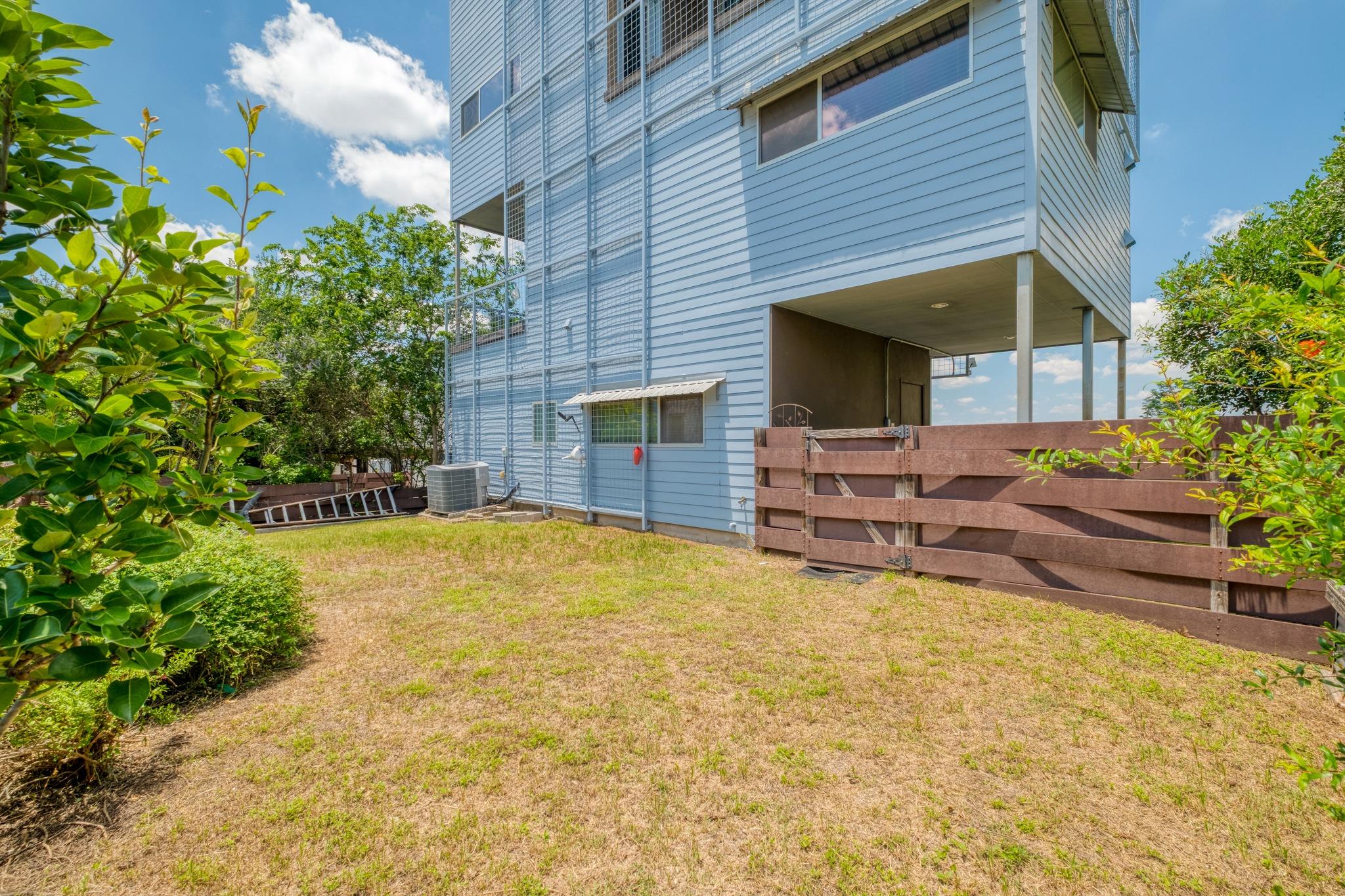5517 Agatha Circle Austin TX 78724