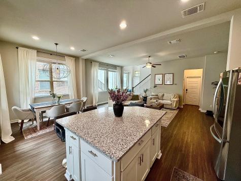2500 Meyer Cove Pflugerville TX 78660
