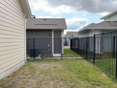 8315 Laughlin Lane Austin TX 78744
