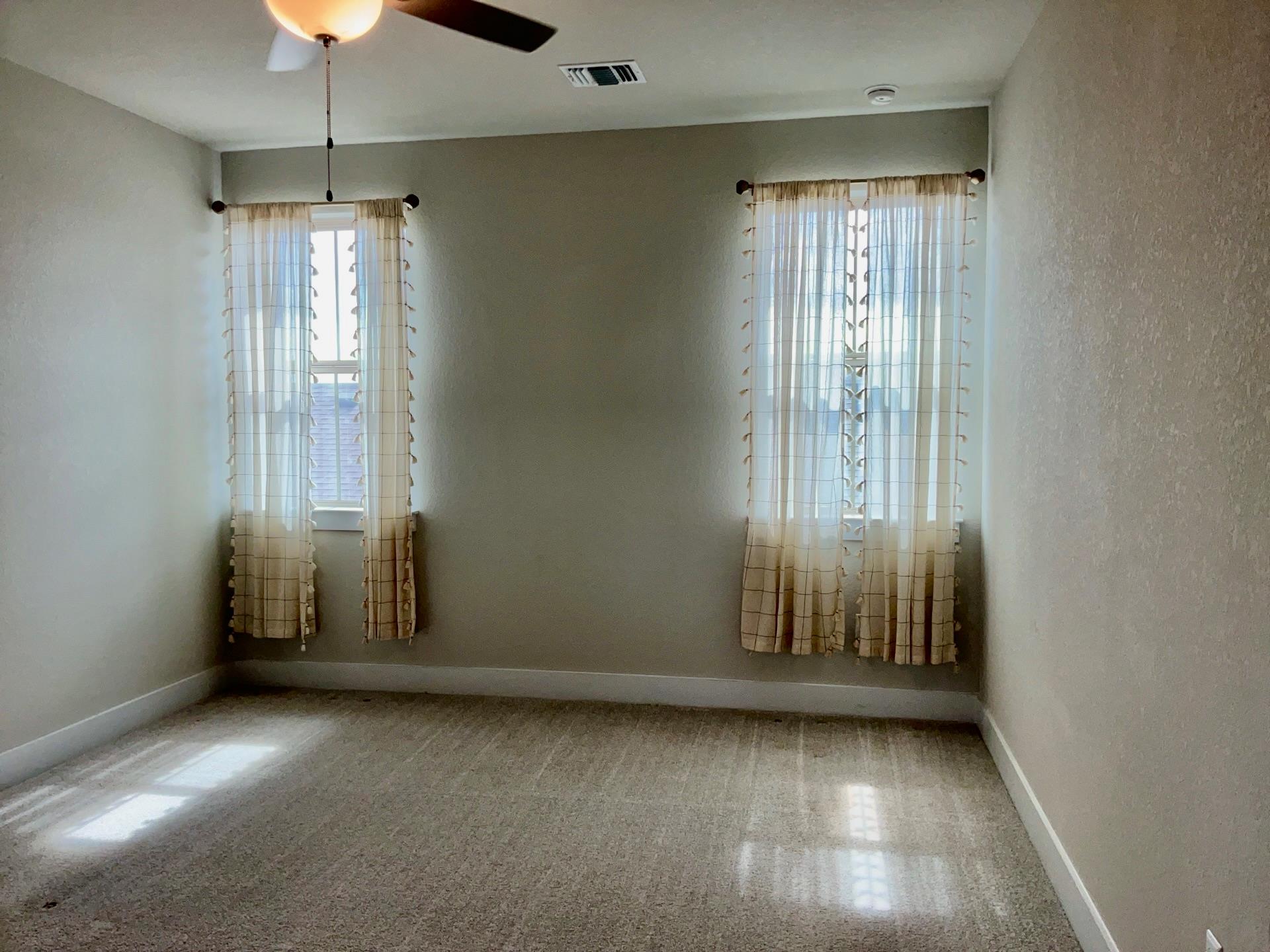 8315 Laughlin Lane Austin TX 78744