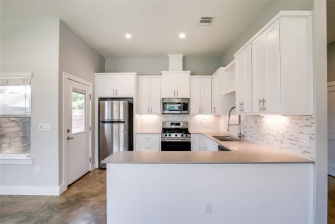 6303 Santos Street Austin TX 78741