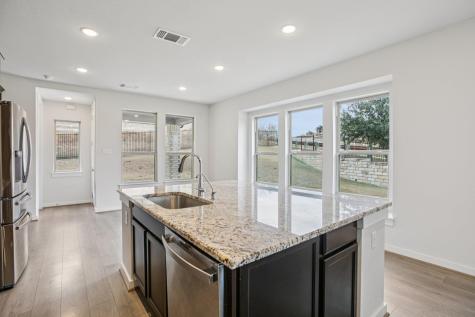 8100 Copper Prairie Bend Lago Vista TX 78645
