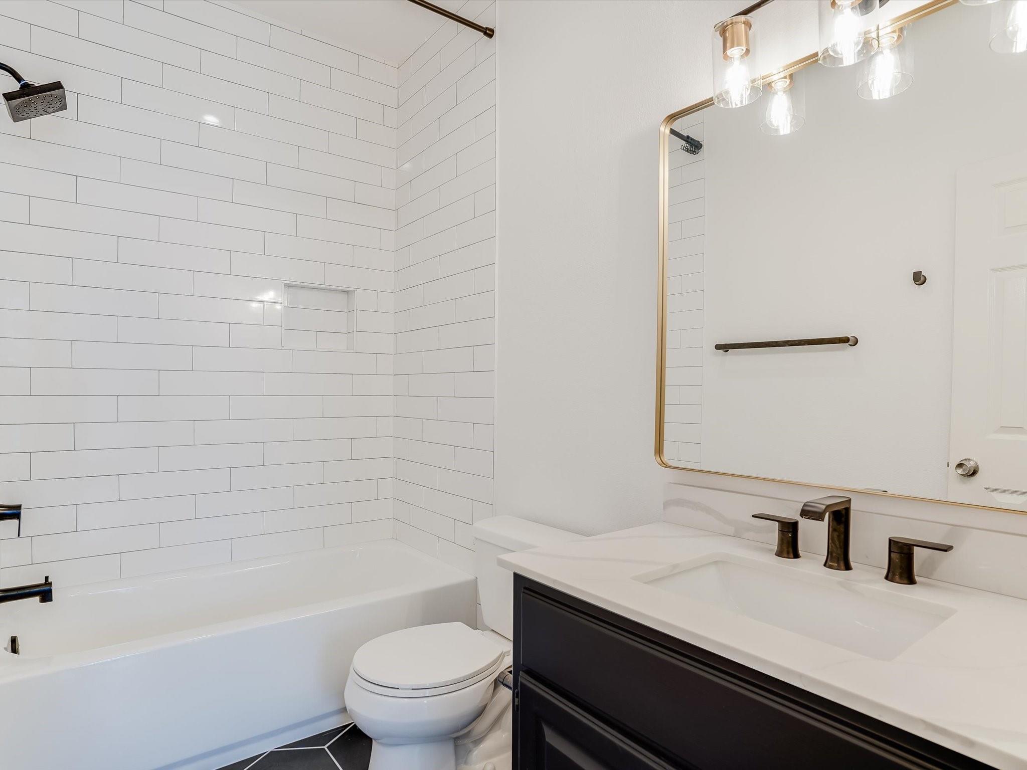 1307 Kinney Avenue Austin TX 78704