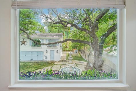 1205 Alta Vista Avenue Austin TX 78704