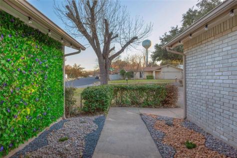 11200 Iron Oak Trail Austin TX 78750